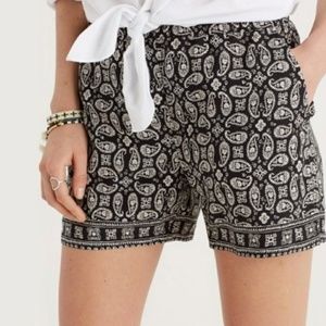 SOLD Madewell Bandana Paisley Pull on shorts